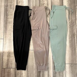 3 Pair All In Motion Women’s Flex Woven Mid Rise Cargo Joggers - M